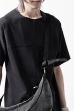 Load image into Gallery viewer, m.a+ medium banana belt bag / BO250/VOP1,2 (BLACK)