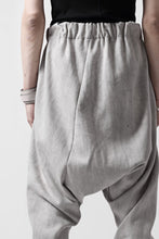 Load image into Gallery viewer, m.a+ hand painted elastic waist low crotch 2 pocket pants / P571-HP/JM4 (CARBON)