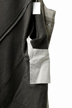 Load image into Gallery viewer, sus-sous medical coat / cavalry twill (GRAY BROWN)