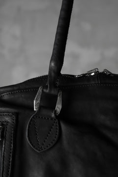 Load image into Gallery viewer, ISAMU KATAYAMA BACKLASH BOSTON BAG / Italy Shoulder + JP-Tanned Steer
