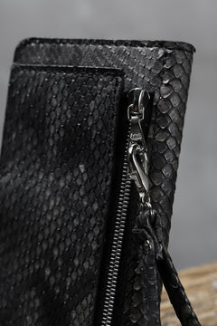 画像をギャラリービューアに読み込む, ISAMU KATAYAMA BACKLASH SMART PHONE CASE/PURSE (SUMI DYED PYTHON)
