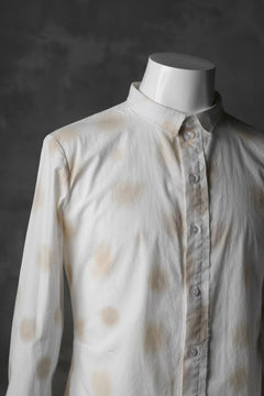画像をギャラリービューアに読み込む, Aleksandr Manamis Raw Hallf Collar Shirt / Tea Stain Dot