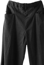 Load image into Gallery viewer, COLINA W-TUCK PANTS / WASHABLE WOOL TROPICAL (STRIPE)