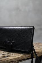 Load image into Gallery viewer, ISAMU KATAYAMA BACKLASH SMART PHONE CASE/PURSE / ITALY DOUBLE SHOULDER (BLACK)