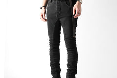 画像をギャラリービューアに読み込む, thomkrom OVER LOCKED SKINNY TROUSERS / FADE STRETCH DENIM (BLACK)