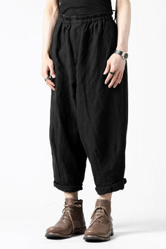 画像をギャラリービューアに読み込む, YUTA MATSUOKA easy darts pants / sofa linen (black)