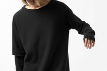 Load image into Gallery viewer, FIRST AID TO THE INJURED LAYERED SLEEVE TOPS / FRENCH TERRY + JERSEY (BLACK)
