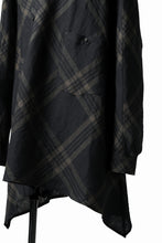 画像をギャラリービューアに読み込む, Aleksandr Manamis Crossed Plaid Shirt (Black)