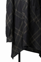 画像をギャラリービューアに読み込む, Aleksandr Manamis Crossed Plaid Shirt (Black)
