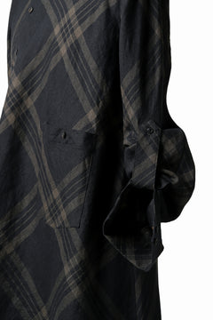 画像をギャラリービューアに読み込む, Aleksandr Manamis Crossed Plaid Shirt (Black)