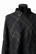 画像をギャラリービューアに読み込む, Aleksandr Manamis Crossed Plaid Shirt (Black)