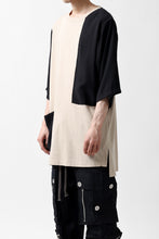Load image into Gallery viewer, FIRST AID TO THE INJURED ANTIA T-SHIRT (FOG)