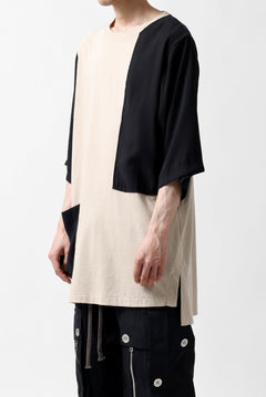 Load image into Gallery viewer, FIRST AID TO THE INJURED ANTIA T-SHIRT (FOG)