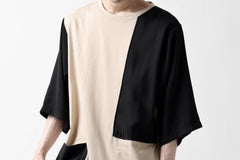 Load image into Gallery viewer, FIRST AID TO THE INJURED ANTIA T-SHIRT (FOG)