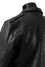 Load image into Gallery viewer, ISAMU KATAYAMA BACKLASH MOTO JACKET / ITALY-SHOULDER OBJECT DYED (BLACK)