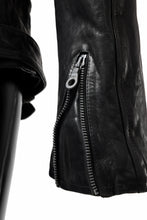 Load image into Gallery viewer, ISAMU KATAYAMA BACKLASH MOTO JACKET / ITALY-SHOULDER OBJECT DYED (BLACK)