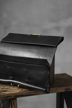 Load image into Gallery viewer, KLASICA LONG WALLET / TEMPESTI OILED COW BENDS LEATHER (BLACK)