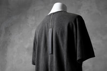 Load image into Gallery viewer, KLASICA DOLMAN SLEEVE TEE / GARMENT CARBON DYED (CARBON)