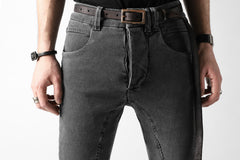 画像をギャラリービューアに読み込む, thomkrom OVER LOCKED SKINNY TROUSERS / FADE STRETCH DENIM (DARK GREY)