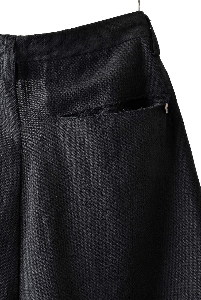Load image into Gallery viewer, blackcrow linen-cotton woven short trousers (BLACK)