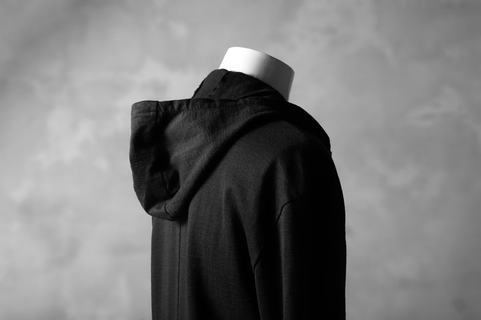 Load image into Gallery viewer, blackcrow set-in hoodie zip parka / cotton&ramie jersey (black)