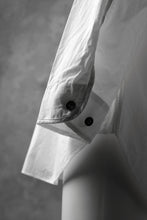 画像をギャラリービューアに読み込む, KLASICA SABRON BUTTON FRY SHIRT / TYPE-WRITER CLOTH (WHITE)