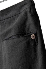 Load image into Gallery viewer, blackcrow linen-cotton woven short trousers (BLACK)