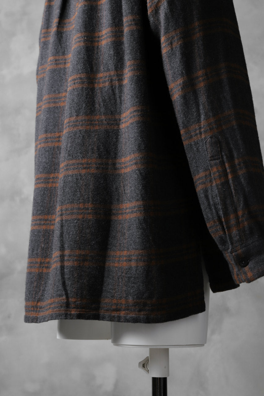 Load image into Gallery viewer, COLINA GARDENER CHECK SHIRT / SOFT FLANNEL (GREY x BROWN)