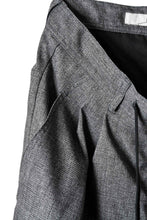 画像をギャラリービューアに読み込む, N/07 "MAUSK Detail" Three Dimensional Wide Tuck / Dart Cropped Pants #2 (GREY)
