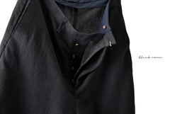 Load image into Gallery viewer, blackcrow linen-cotton woven short trousers (BLACK)