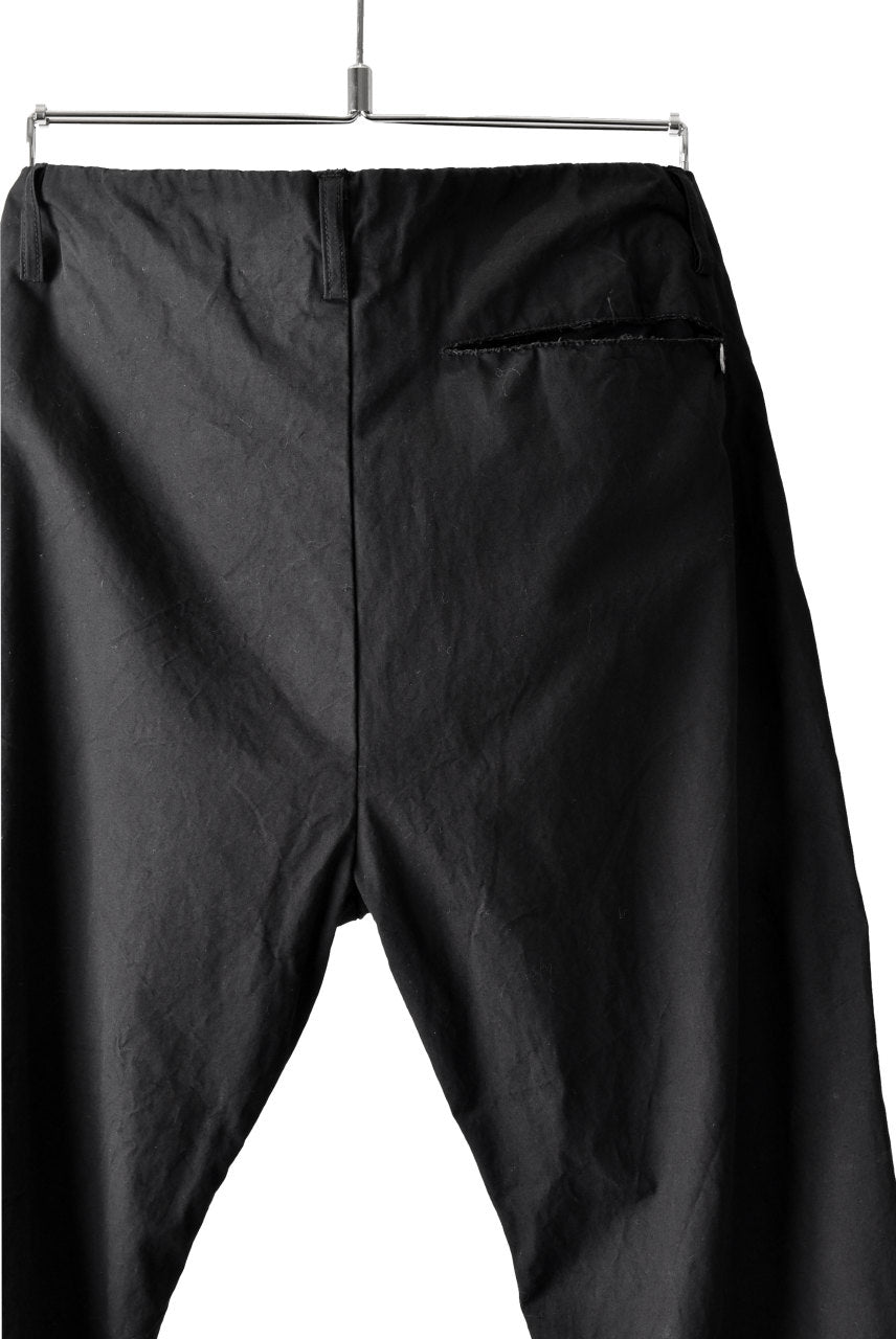 blackcrow high density cotton banana shape trousers (BLACK)