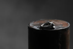 画像をギャラリービューアに読み込む, Holzpuppe exclusive Bone ring with Smoke Quartz