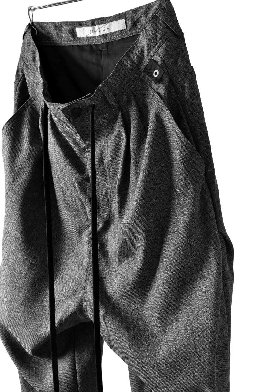 画像をギャラリービューアに読み込む, N/07 "MAUSK Detail" Three Dimensional Wide Tuck / Dart Cropped Pants #2 (GREY)