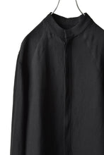 画像をギャラリービューアに読み込む, SOSNOVSKA SIDE SLIT SHIRT (BLACK)