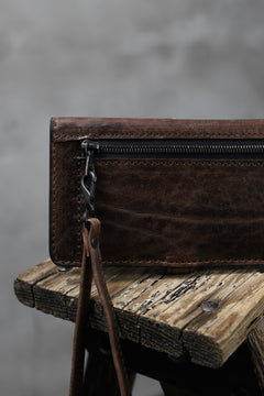 Load image into Gallery viewer, ISAMU KATAYAMA BACKLASH SMART PHONE CASE/PURSE / ITALY DOUBLE SHOULDER (DARK BROWN)