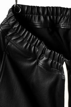 画像をギャラリービューアに読み込む, ISAMU KATAYAMA BACKLASH SARROUELSHORT PANTS / STRETCH SMOOTH DEER (BLACK)