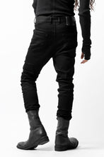 Load image into Gallery viewer, ISAMU KATAYAMA BACKLASH LOWCROTCH SLIM PANTS / HIGH POWER STRETCH DENIM (BLACK)