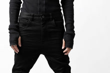 Load image into Gallery viewer, ISAMU KATAYAMA BACKLASH LOWCROTCH SLIM PANTS / HIGH POWER STRETCH DENIM (BLACK)