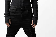 Load image into Gallery viewer, ISAMU KATAYAMA BACKLASH LOWCROTCH SLIM PANTS / HIGH POWER STRETCH DENIM (BLACK)