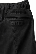 画像をギャラリービューアに読み込む, ISAMU KATAYAMA BACKLASH SARROUEL DENIM SHORTS / EXTREME STRETCH WASHER (BLACK)