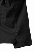 画像をギャラリービューアに読み込む, ISAMU KATAYAMA BACKLASH SARROUEL DENIM SHORTS / EXTREME STRETCH WASHER (BLACK)