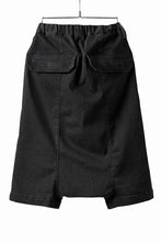 画像をギャラリービューアに読み込む, ISAMU KATAYAMA BACKLASH SARROUEL DENIM SHORTS / EXTREME STRETCH WASHER (BLACK)