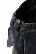 画像をギャラリービューアに読み込む, ISAMU KATAYAMA BACKLASH SARROUEL DENIM SHORTS / EXTREME STRETCH DIRTY (INDIGO)