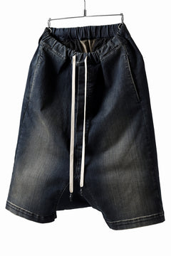画像をギャラリービューアに読み込む, ISAMU KATAYAMA BACKLASH SARROUEL DENIM SHORTS / EXTREME STRETCH DIRTY (INDIGO)