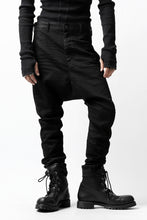 Load image into Gallery viewer, ISAMU KATAYAMA BACKLASH SARROUEL PANTS / HIGH POWER STRETCH DENIM (BLACK)