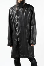 Load image into Gallery viewer, ISAMU KATAYAMA BACKLASH LONG DOUBLE RIDERS / Italy Shoulder 0.6 OBJECT DYED (BLACK)