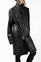 Load image into Gallery viewer, ISAMU KATAYAMA BACKLASH LONG DOUBLE RIDERS / Italy Shoulder 0.6 OBJECT DYED (BLACK)