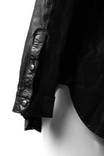 Load image into Gallery viewer, ISAMU KATAYAMA BACKLASH RELAXY LEATHER SHIRT-JACKET / ITALY SHOULDER 0.6mm