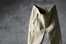 Load image into Gallery viewer, blackcrow worker pocket trousers / cotton woven (BEIGE)