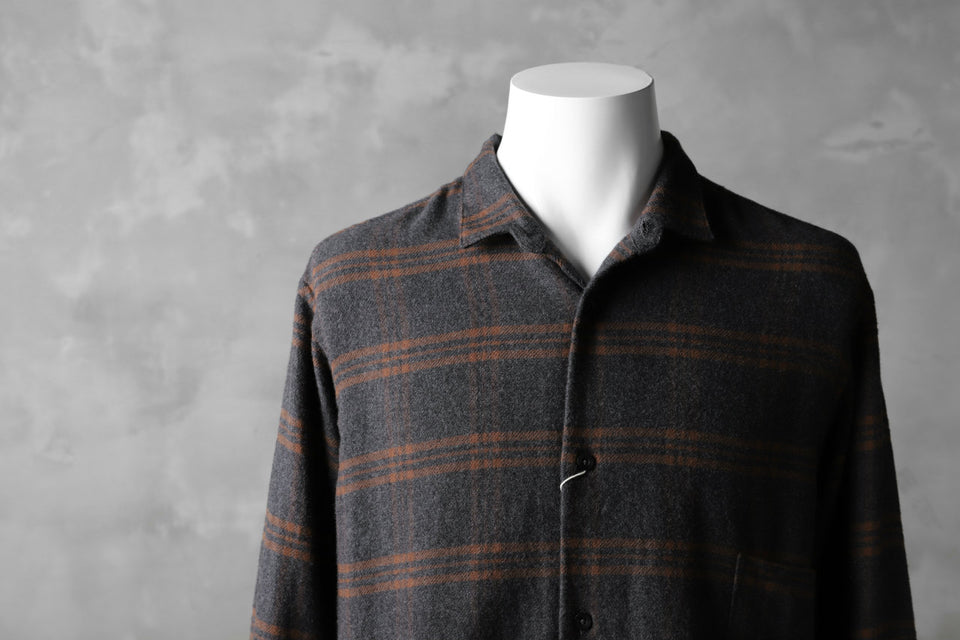 Load image into Gallery viewer, COLINA GARDENER CHECK SHIRT / SOFT FLANNEL (GREY x BROWN)